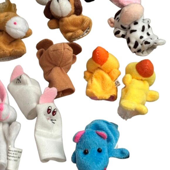 Lot 52 Classroom 3"H Finger Puppets Zoo, Farm, Birds, Retiles, People, Safari - Picture 6 of 10